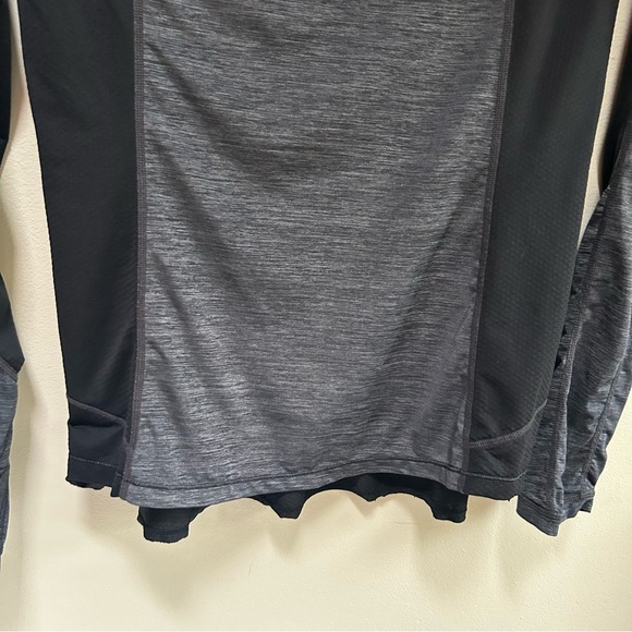 Lululemon ~ Women’s Long Sleeve Space Dye Back Ruffle Yoga Top in size 6 - Picture 5 of 14